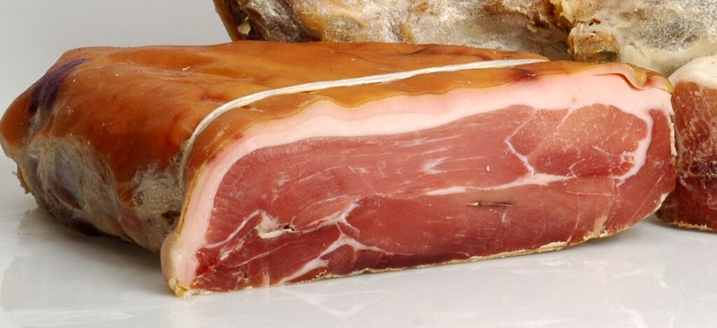 Jamón crudo con cuero Di Giorgio