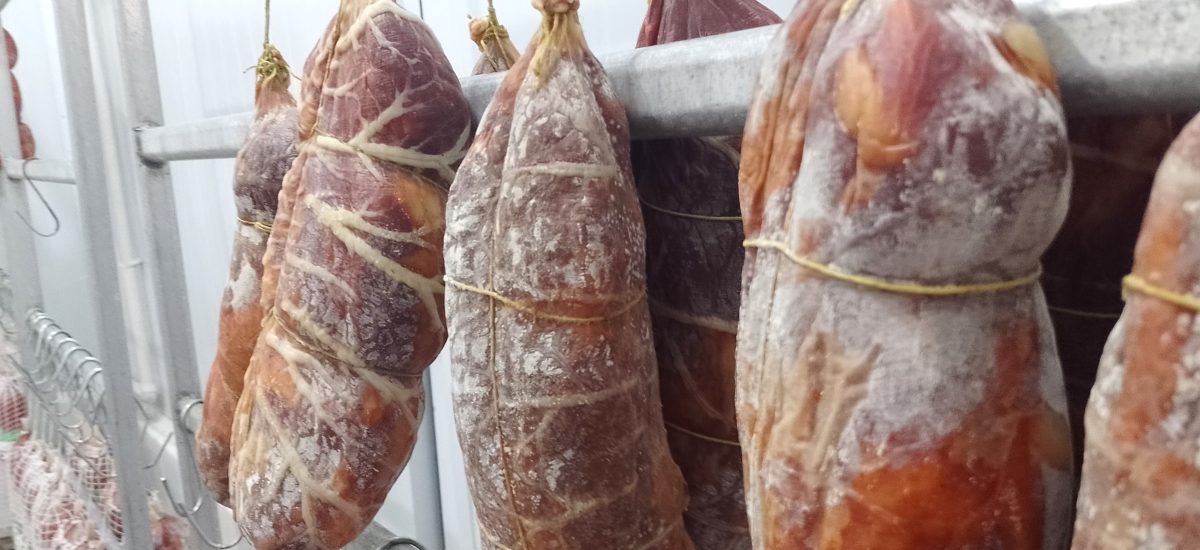 Fabrica de bondiolas_ Frigorifio di Giorgio